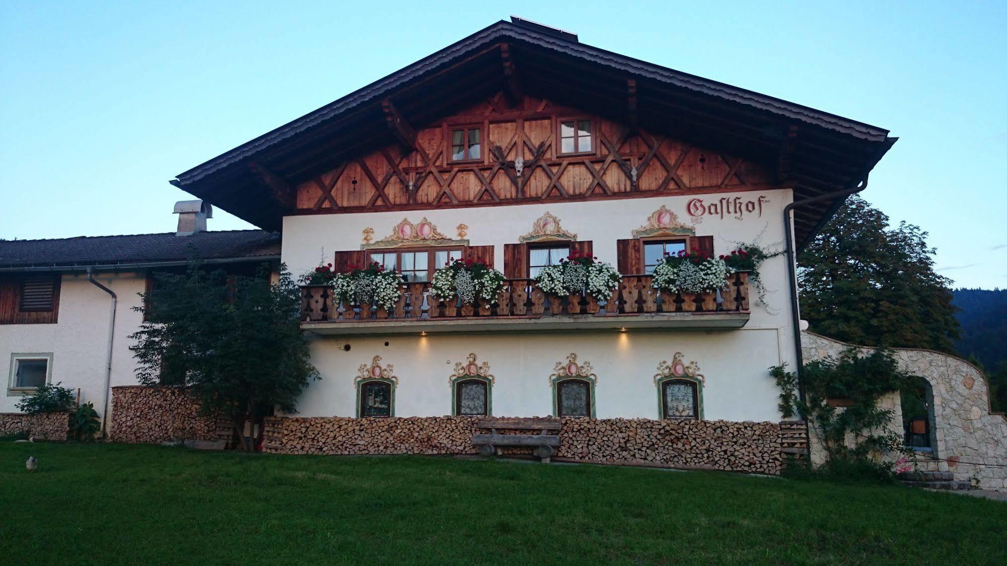 Zum Schweizerbartl Motel Garmisch-Partenkirchen Exterior photo