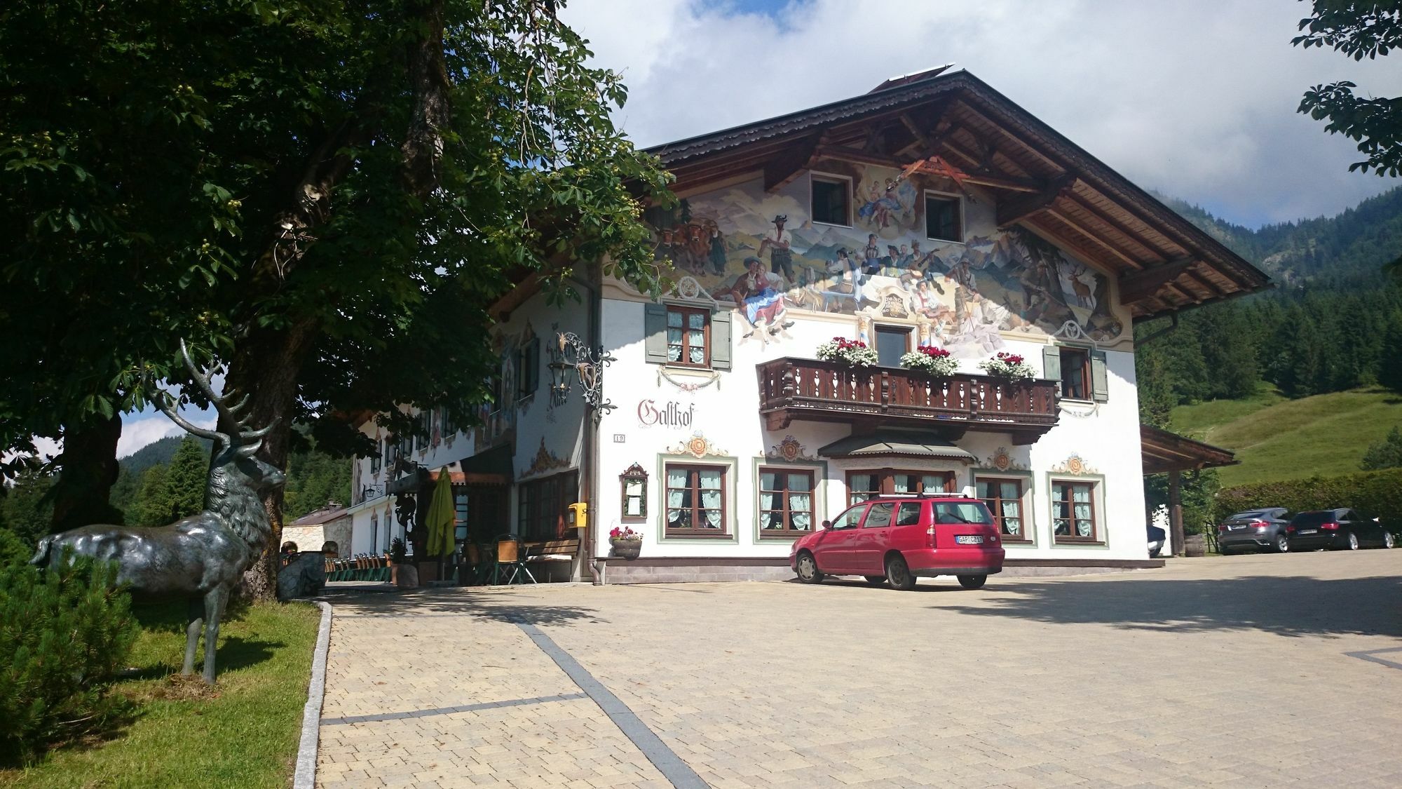 Zum Schweizerbartl Motel Garmisch-Partenkirchen Exterior photo